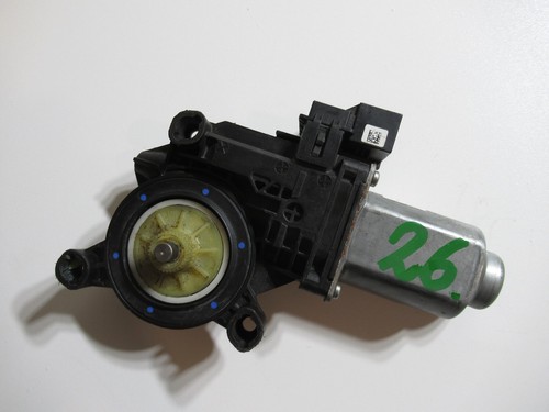 Moteur lève vitre avant