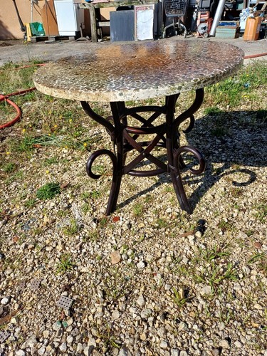 Table vintage rotin - table,