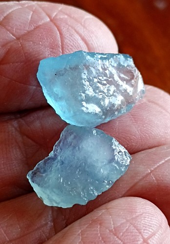 Aigue marine bleu océan - aigue-marine,