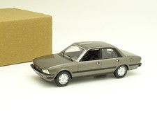 Ixo SB 1/43 - Peugeot 505 GTI