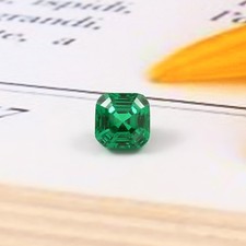AAA Flawless Green Columbian