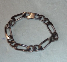 beau bracelet à mailles