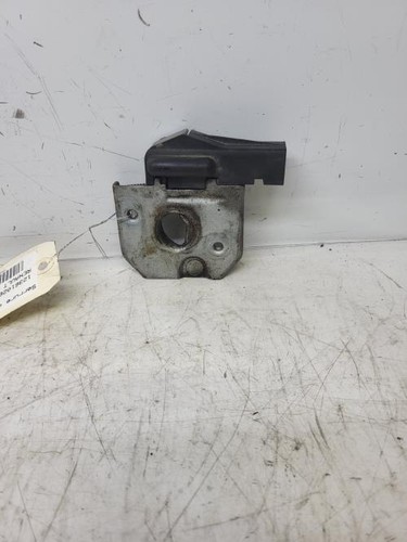 Serrure capot renault clio - serrure,