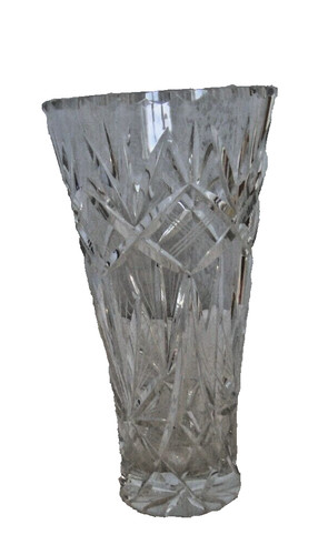 Vase cristal taillé gravé - et,