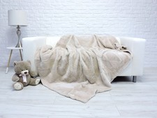 Peau de Mouton Véritable Jeté : Crème Peluche Couverture Polaire (208cm x 165cm)