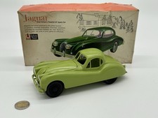 Rarissime Jaguar XK 120 XK 150 Ringo Toy Corp Jamaica NY Plastique Finition Top