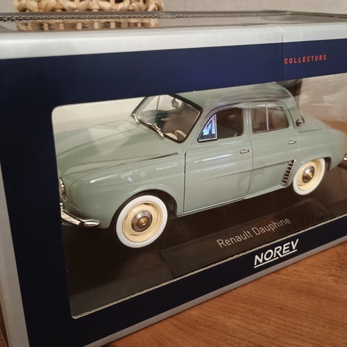 Renault dauphine bleu - azur, de