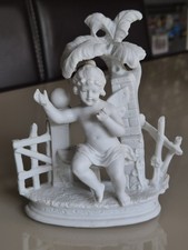 Sujet En Porcelaine Biscuit