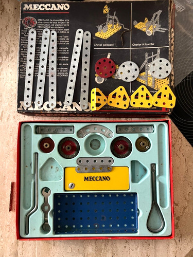 Meccano boite pièces - , +