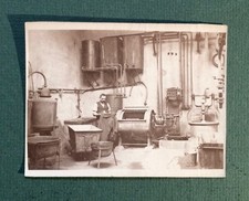 PHOTO TEINTURE LAVERIE BLANCHISSERIE Textile Tissu Vêtements METIER  Artisan