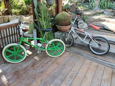 2 Velo Ancien bmx Gitane Et