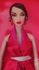 INTEGRITY TOYS FASHION ROYALTY MONOGRAM FASCINATION DOLL