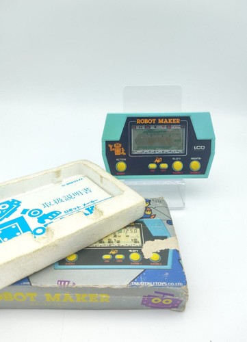 Retro robot maker takatoku lcd - maker,
