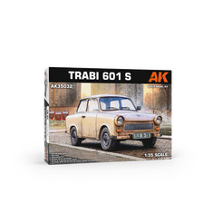 AK-35032 AK Interactive Trabi