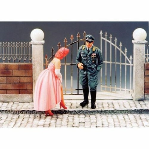 Lot figurines en - 2,