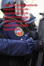 Garde républicaine gendarmerie BRI GIGN GIPN Paris veste casque CRS Police para