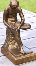 Reproduction Sculpture "Le Tireur d Épine"/Spinario en bronze, Base Marbre/18cm