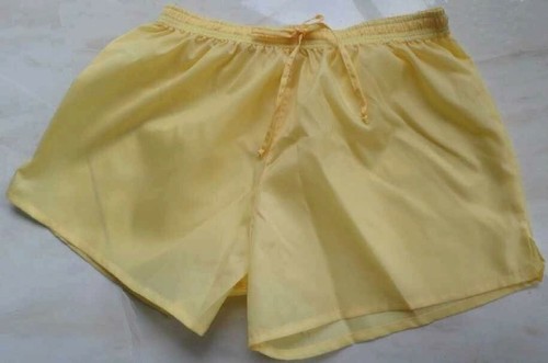 Short nylon orange