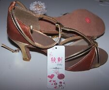 CHAUSSURES de DANSE LATINE