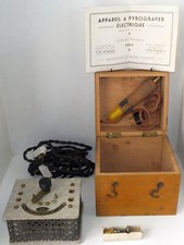 Ancien Pyrograveur L'Artisan Pratique 110v avec sa boite & notice Collection