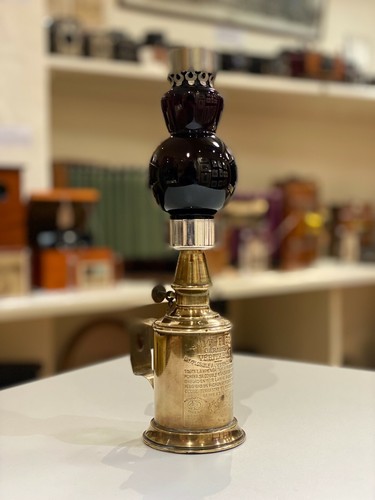 Lampe pour laboratoire