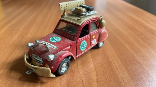 Voiture miniature citroën 2cv - miniature,