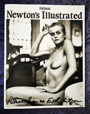 Helmut Newton s Illustrated N°2 pictures from an exhibition - photographie Nu