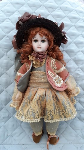 Poupee eleonore mundia - eleonore, de