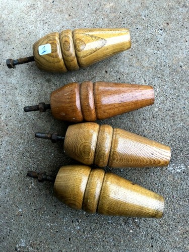 Lot pieds en bois - lot, /