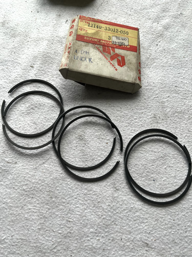 Segments piston 050 3 - +,