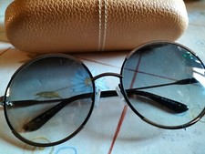 belle paire lunettes de soleil