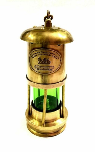Lampe pétrole mineure en - à,