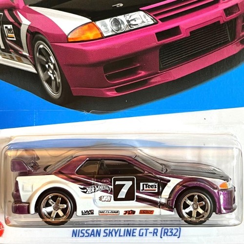 Hot wheels legends - tour, gt-r