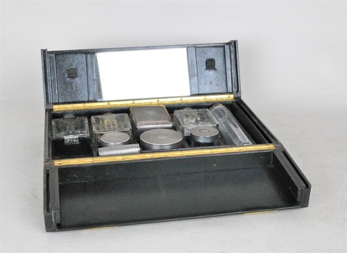 Valise nécessaire - , de