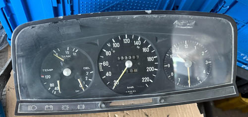 Mercedes w123 instrument - mercedes,