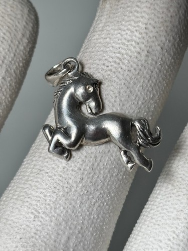 Pendentif charme animal - , en