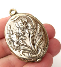 pendentif médaillon art nouveau fleurs bijou ancien locket floral antique