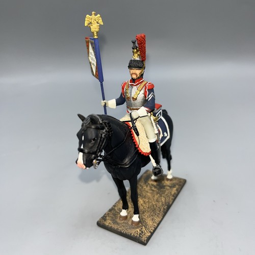 Cavalier porte étendard 4eme - porte,