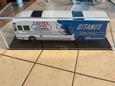 F1 Transporteur Leyland ecurie