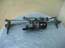 MOTEUR D' ESSUIE GLACE AVANT