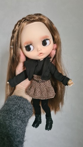 Blythe custom doll - blythe,
