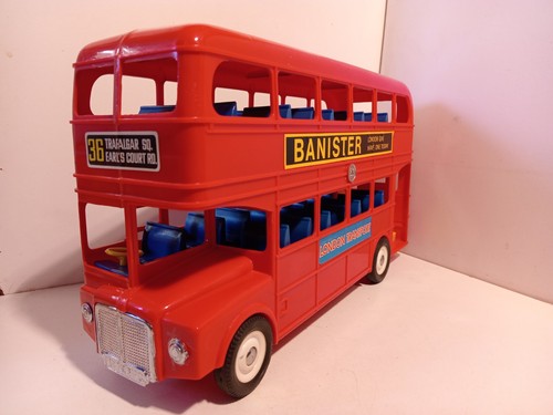 Enorme routemaster bus - p,