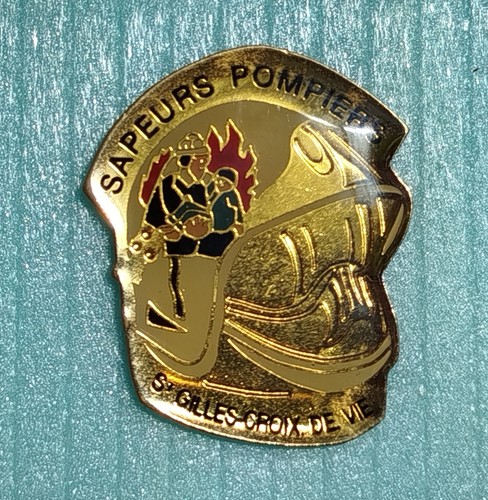 Pin gilles croix de - st,
