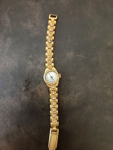 Montre suisse ancienne - suisse,