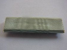 BARRETTE DE RAPPEL MEDAILLE