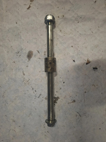 Axe roue avant daelim 125 - roue,
