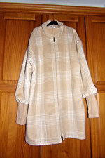 TRES BELLE VESTE A CARREAUX T-54/56 (MR-310)