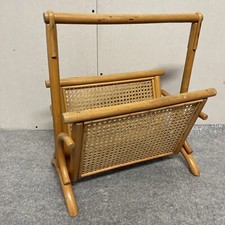 Porte revue en rotin / bambou