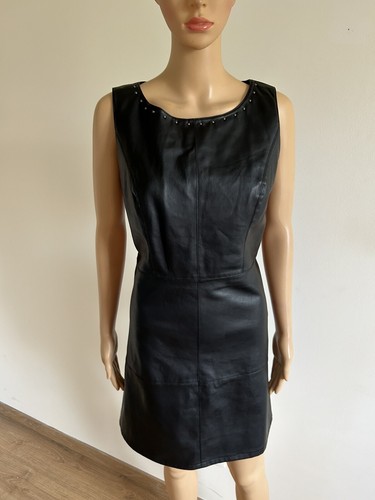 Robe noire simili - noire, sans