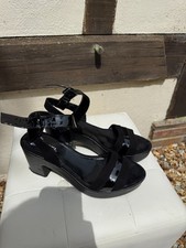 Carel Femme sandale cuir velours/vernis noir en pointure 38